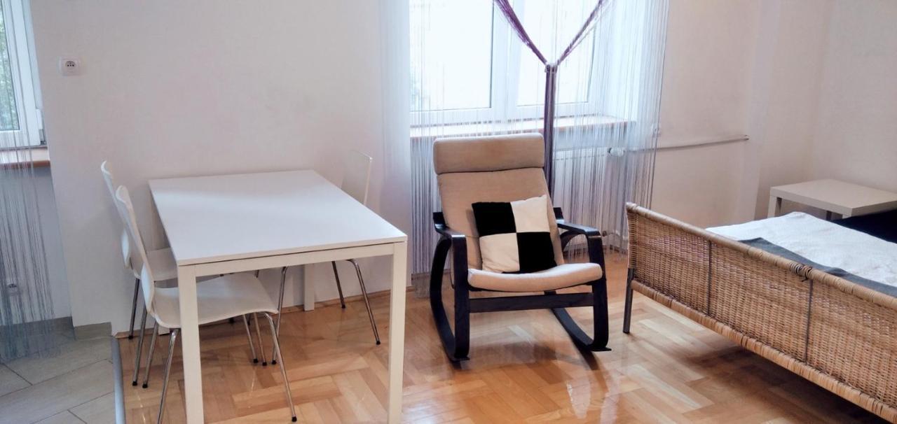 Apartament Hallera Square Warsaw 27M2 Exterior photo