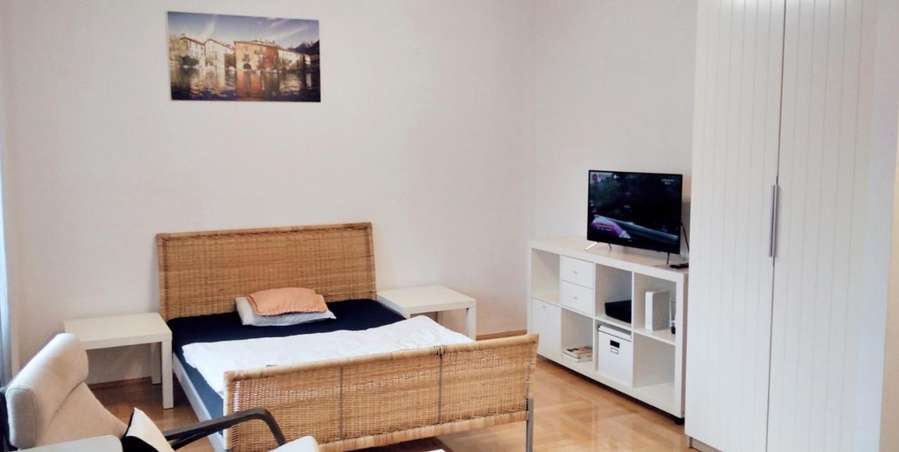 Apartament Hallera Square Warsaw 27M2 Exterior photo